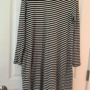 Striped casual dress by Love Hanna